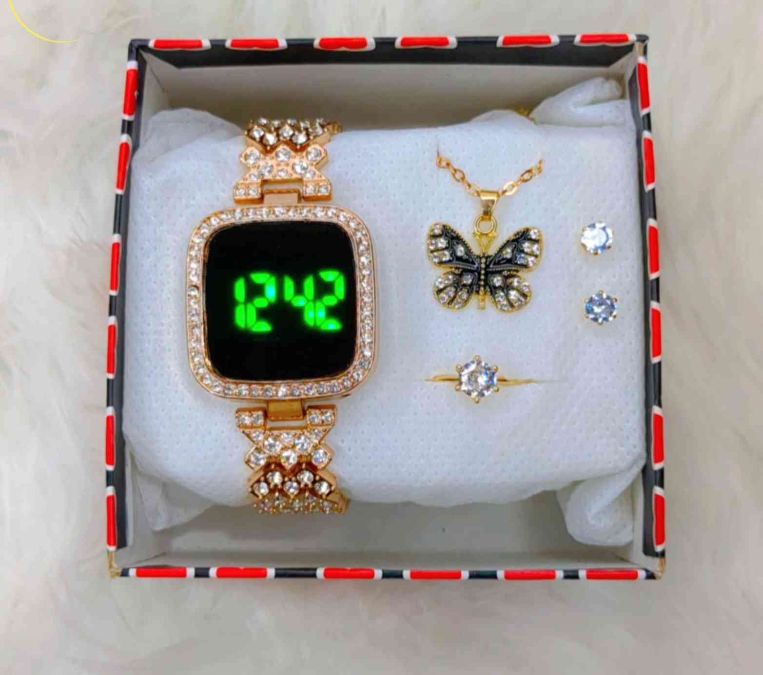 Gift box and Ladies watch 2