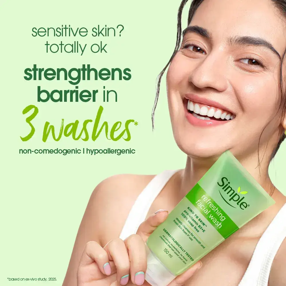 Simple Kind to Skin Refreshing Facial Wash - 150ml 3