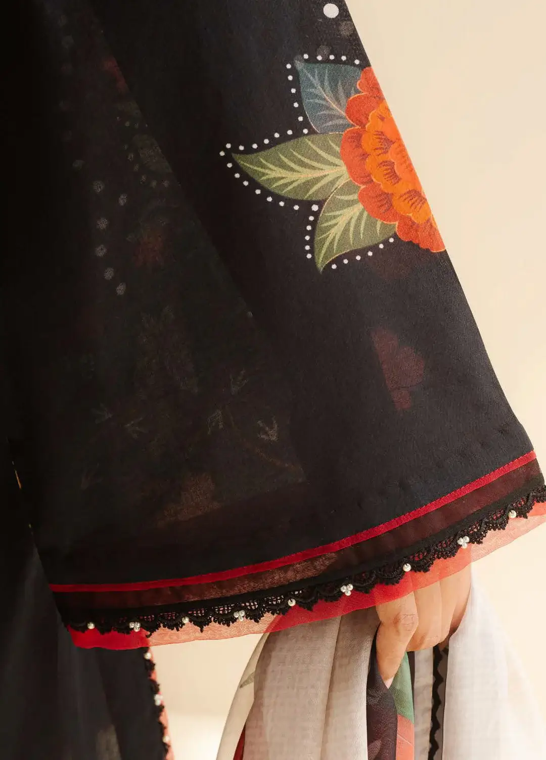 Pakistani Coco Print by Zara Shahjahan Unstitched Three Piece- Jet Black 4