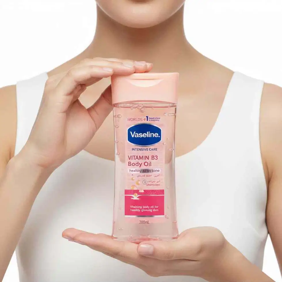 Vaseline Intensive Care Vitamin B3 Body Oil – Healthy Even Tone & Radiant Glow (200ml) 2