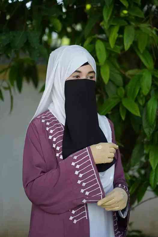 Tasfiya Borkha (Koti Adjust) – Elegant Modest Wear 2