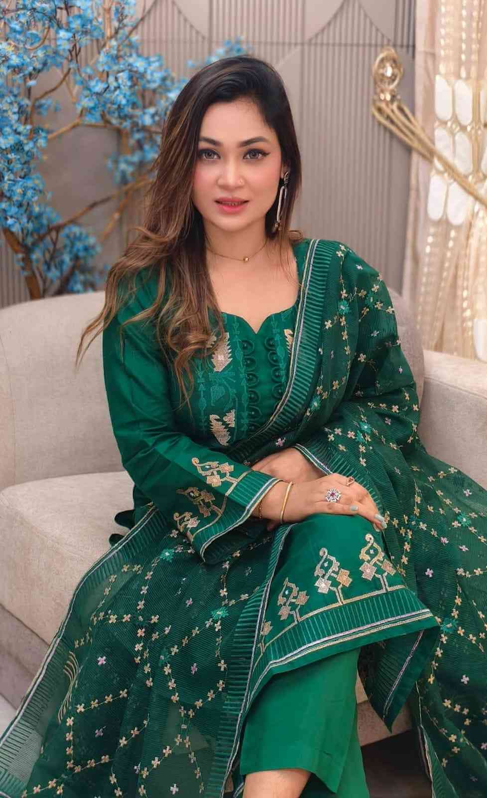 Elegant Maroon Georgette 3-Piece 3