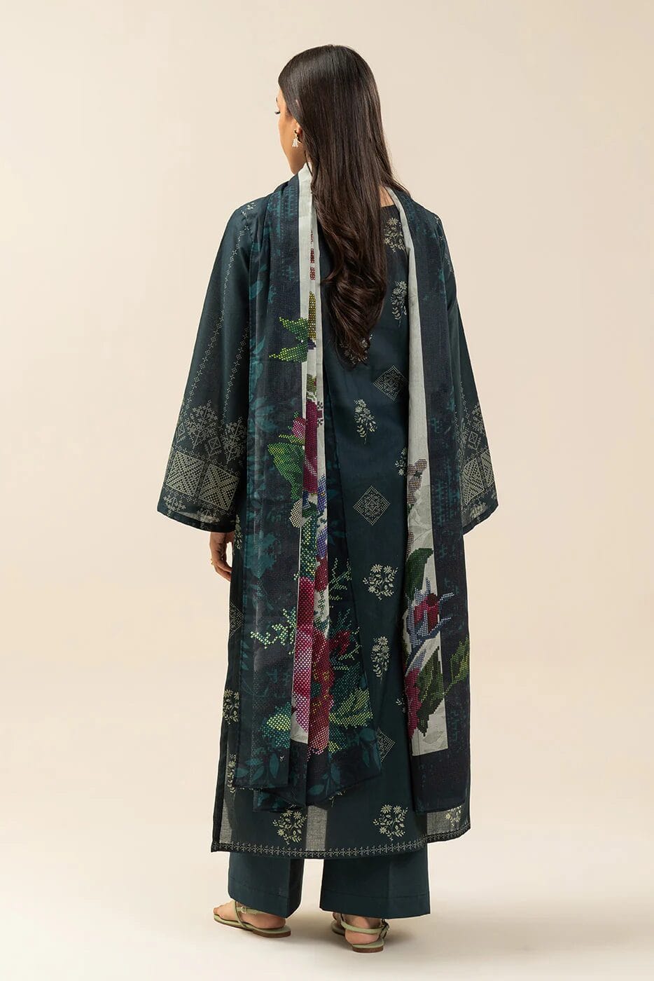 Pakistani Beechtree Lawn Unstitched Three Piece - Green Teal Deep 3