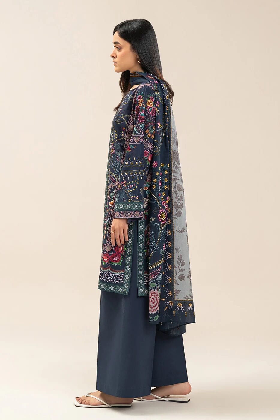 Pakistani Beechtree Lawn Unstitched Three Piece - Royal Navy 4
