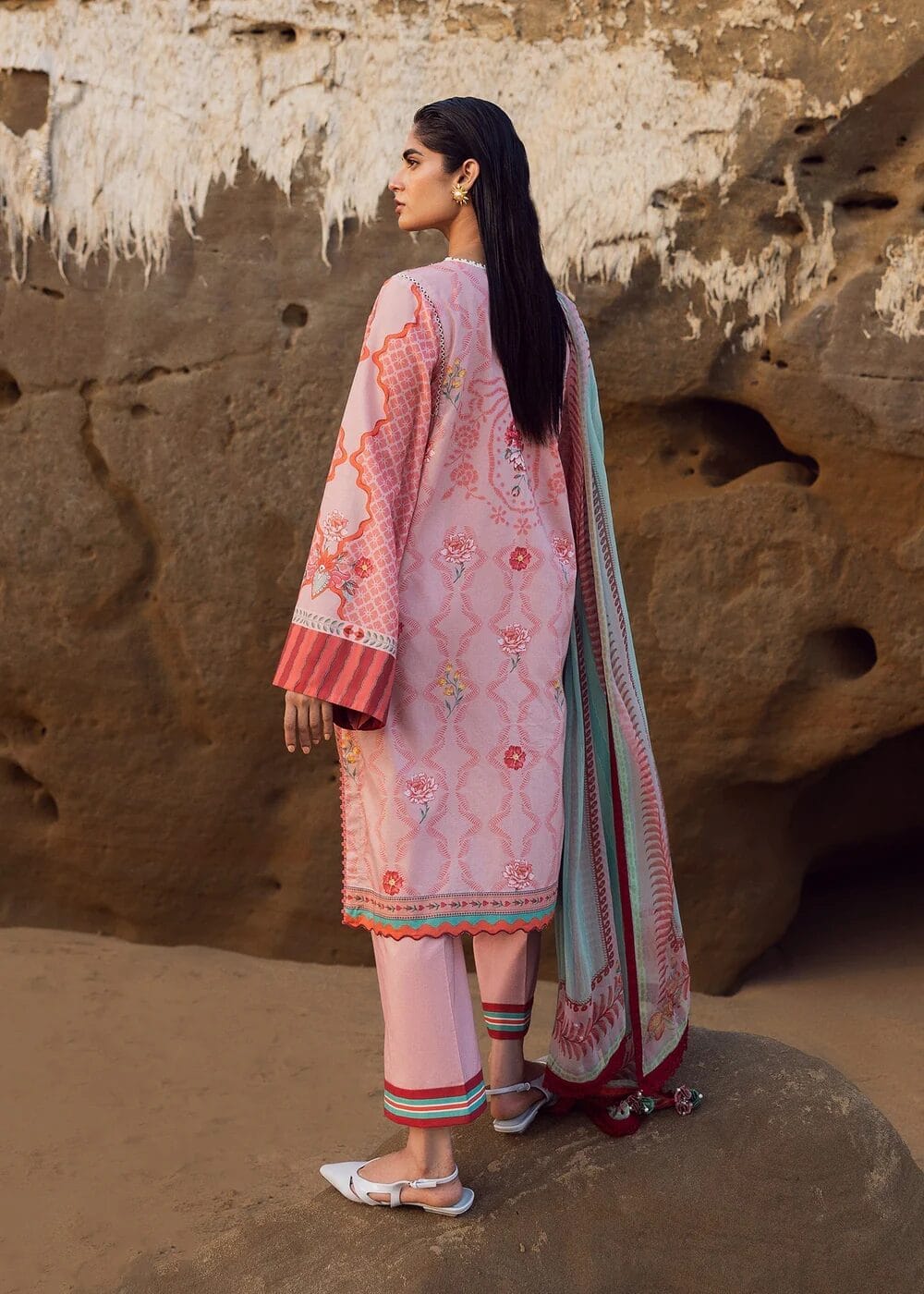 Sadaf Fawad Khan Unstitched Lawn Three Piece - Pink 2