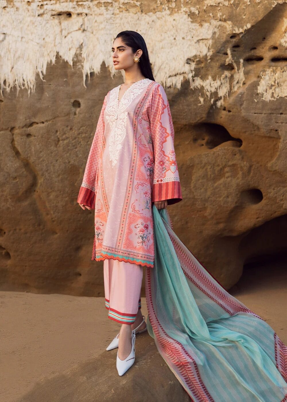 Sadaf Fawad Khan Unstitched Lawn Three Piece - Pink 3