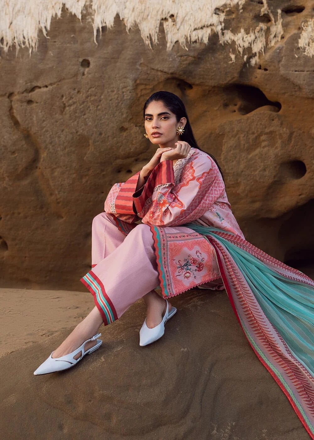 Sadaf Fawad Khan Unstitched Lawn Three Piece - Pink 5