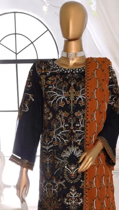 Pakistani Ankahi Karchupi Worked Unstitched Chiffon Three Piece - Onyx 2