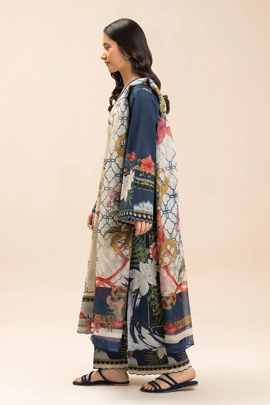 Pakistani Beechtree Unstitched Lawn Three Piece - Ornat Botanica 3