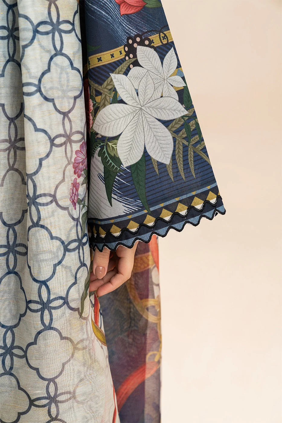 Pakistani Beechtree Unstitched Lawn Three Piece - Ornat Botanica 6