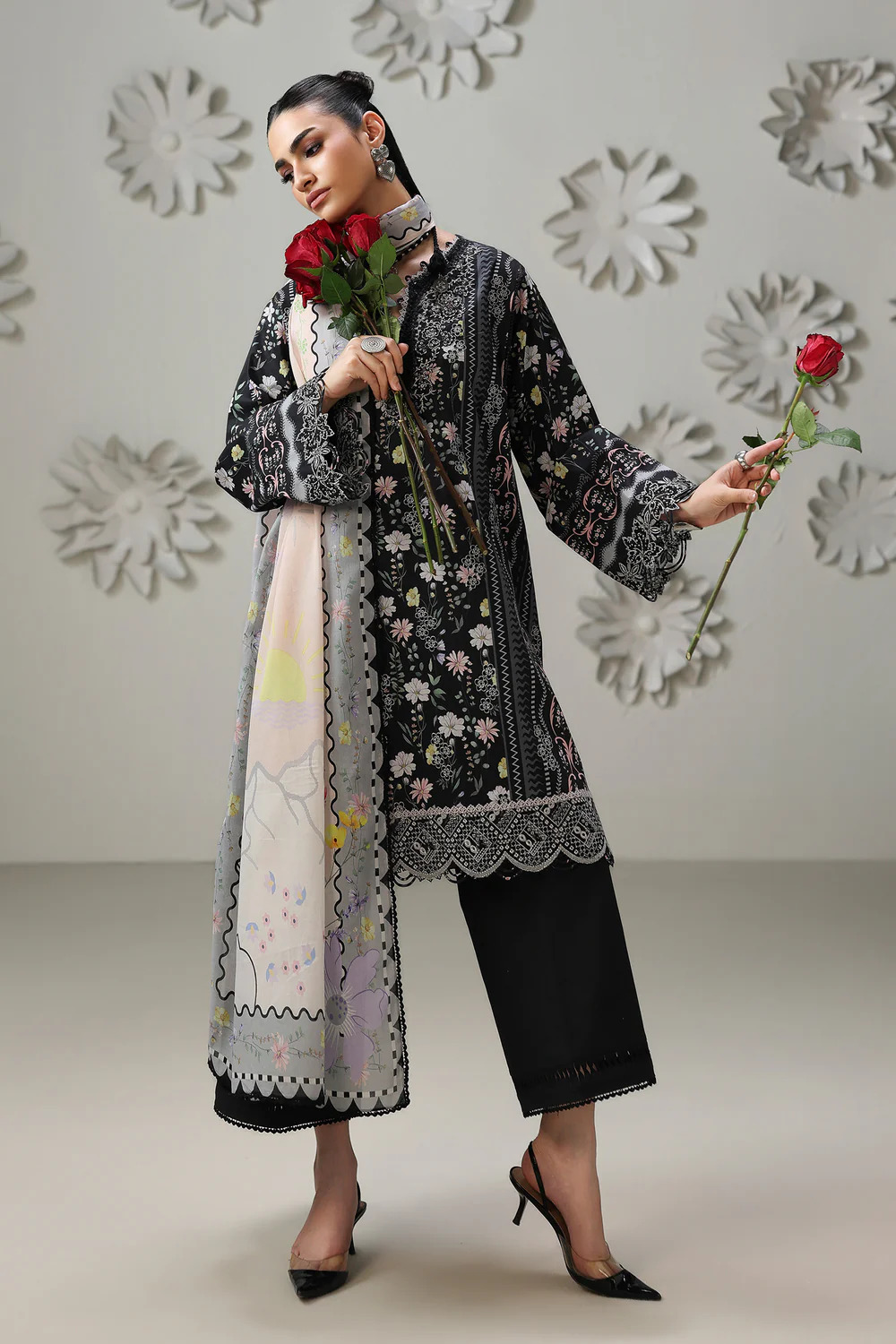 Pakistani Qalamkar Q Print Unstitched Lawn Three Piece - AmeL 8